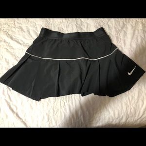 Women’s Nike Pleated Skirt